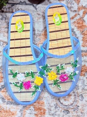 Women’s Light Blue Floral Embellished Slide Slippers